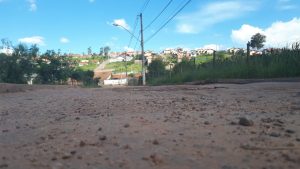 Moradores continuam sofrendo com o abandono do bairro Nova Cidade - Nova Cidade 3