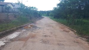 Moradores continuam sofrendo com o abandono do bairro Nova Cidade - Nova Cidade 5