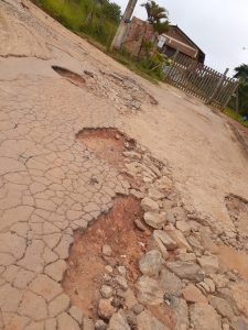 Moradores continuam sofrendo com o abandono do bairro Nova Cidade - Nova Cidade 6