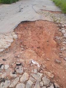 Moradores continuam sofrendo com o abandono do bairro Nova Cidade - Nova Cidade 7