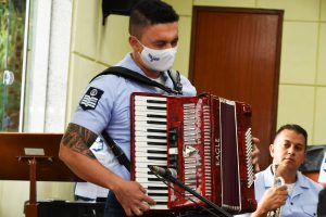 Integrante da primeira Banda de Música da Epcar visita novas instalações - DOM 0052