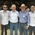 Secretário de Agricultura conversa com lideranças rurais no Parque de Exposições - Imagem do WhatsApp de 2024 05 15 as 15.06.23 62a081af
