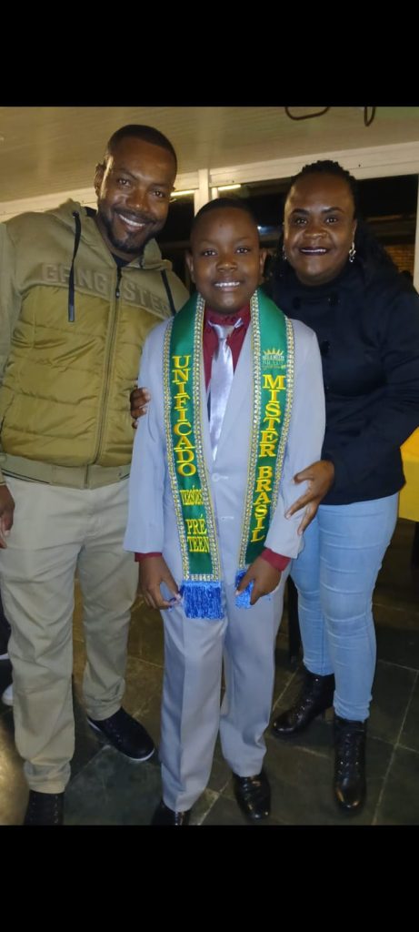 Enzo Gabriel, de 10 anos, é eleito Mister Brasil Unificado Versões - Imagem do WhatsApp de 2024 11 25 as 17.43.24 e4b1bfcd