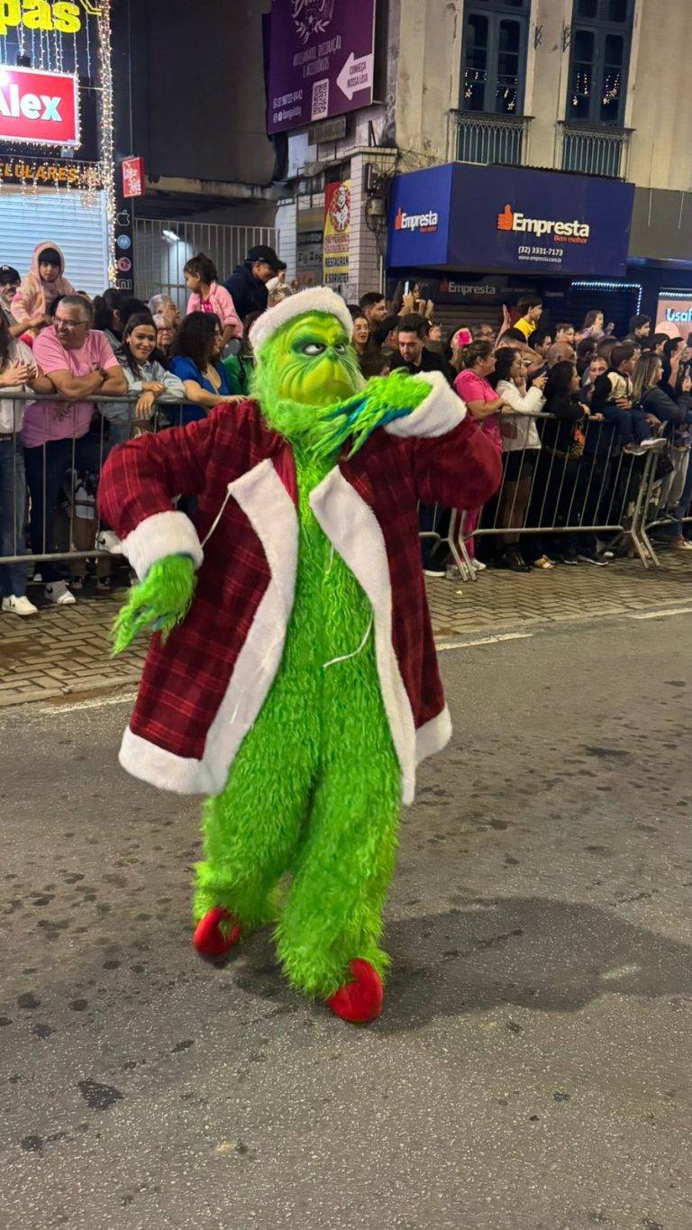 Especial de domingo: a primeira parada natalina - Imagem do WhatsApp de 2024 12 15 as 20.01.32 18d5dd36