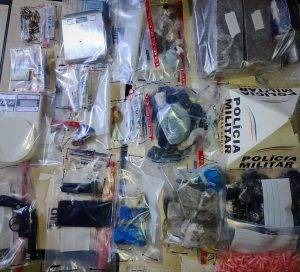 Homem é preso com grande quantidade de drogas, arma e munições no Nossa Senhora Aparecida - Imagem do WhatsApp de 2025 02 11 as 09.08.18 db2ab89f