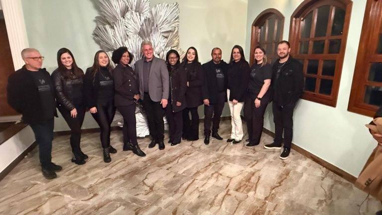 Vasconcelos apresenta as candidatas aos títulos de brotinho, super broto e rainha do 25º Festival de Morango, Rosas e Flores 4 Vasconcelos apresenta as candidatas aos títulos de brotinho, super broto e rainha do 25º Festival de Morango, Rosas e Flores - Imagem do WhatsApp de 2025 06 14 as 08.07.15 f2cd4a07