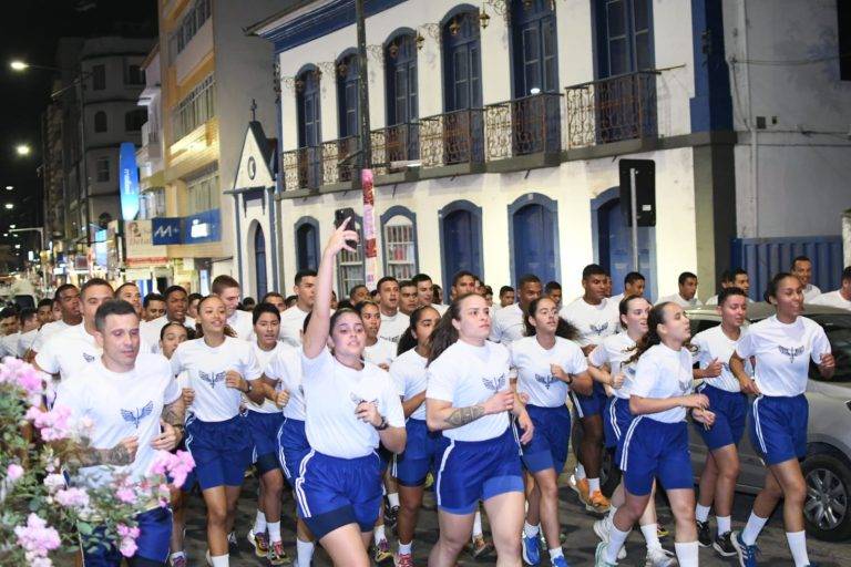 Alunos da EPCAR na corrida dos cem dias - IMG 20250827 WA0010