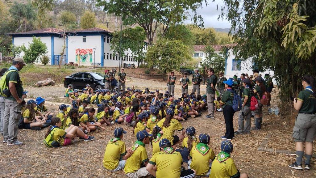 Grupo escoteiro de Barbacena participa de atividade em Mariana - Imagem do WhatsApp de 2025 10 08 as 19.25.07 2c04a15c