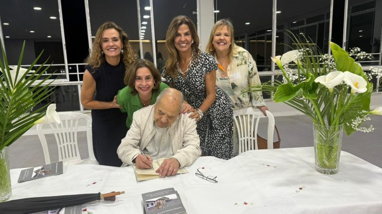 Momento memorável para Dr Pedro Martins Teixeira - IMG 20251101 WA0039