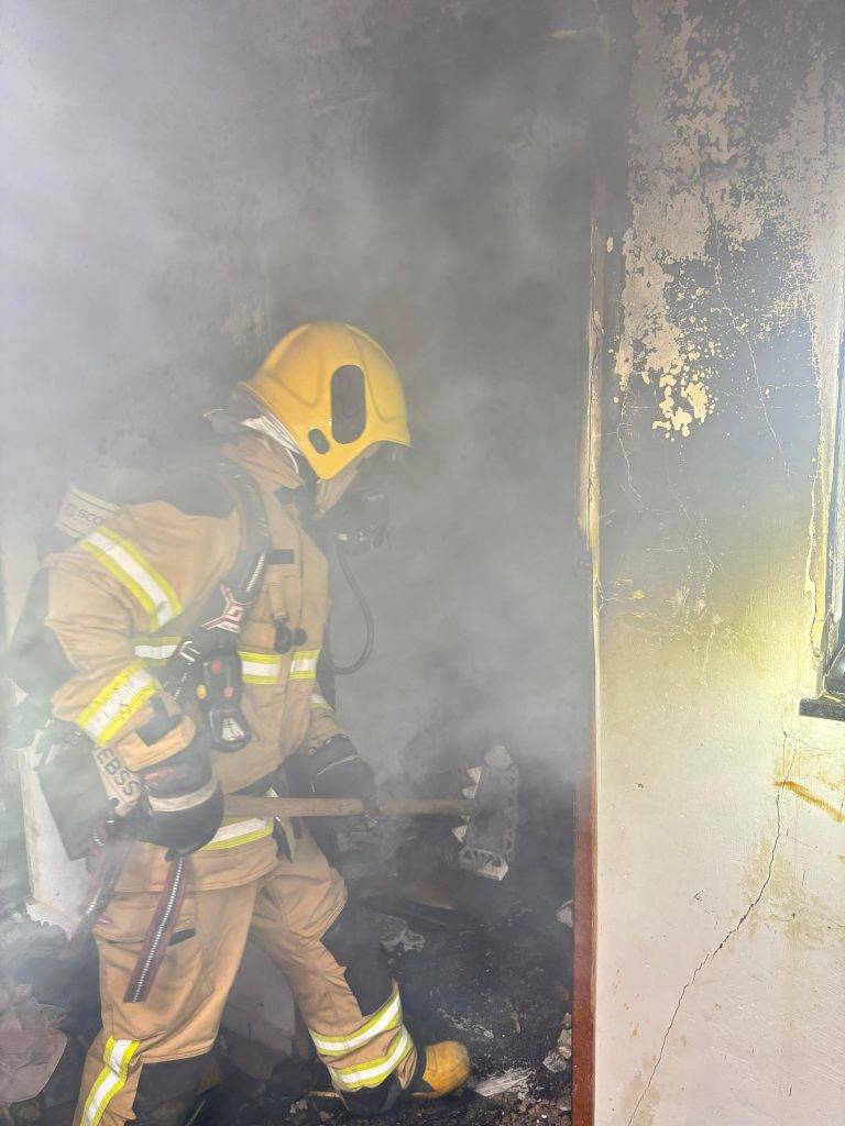 Casal briga e depois casa é incendiada - Imagem do WhatsApp de 2025 11 09 as 16.55.07 9a36baf3