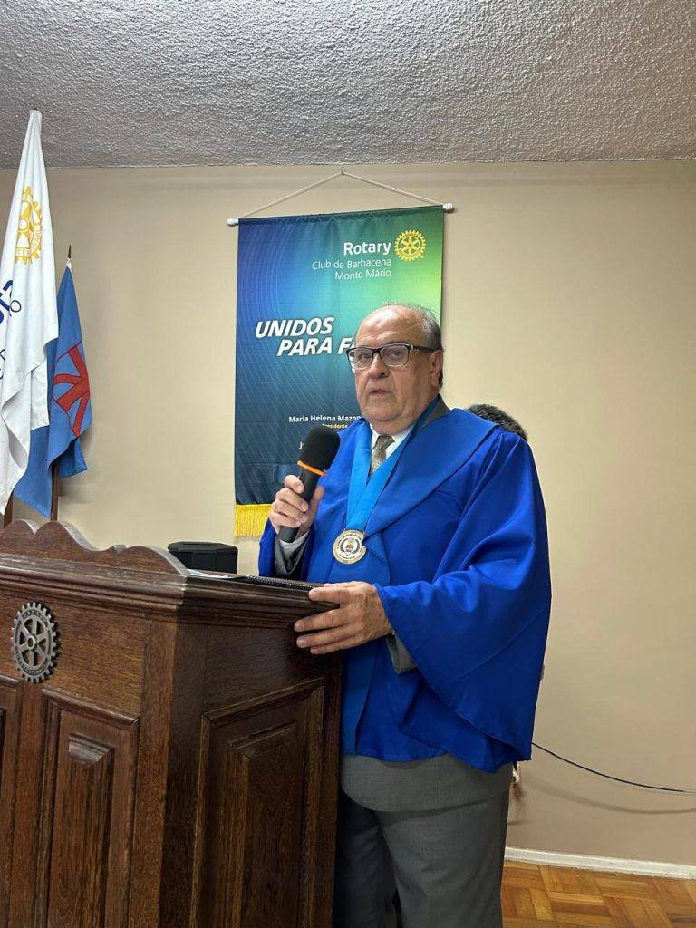 Recital de Natal no Rotary Club Barbacena - WhatsApp Image 2025 12 10 at 22.16.02