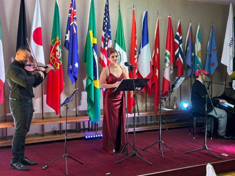 Recital de Natal no Rotary Club Barbacena - WhatsApp Image 2025 12 10 at 22.17.14 5