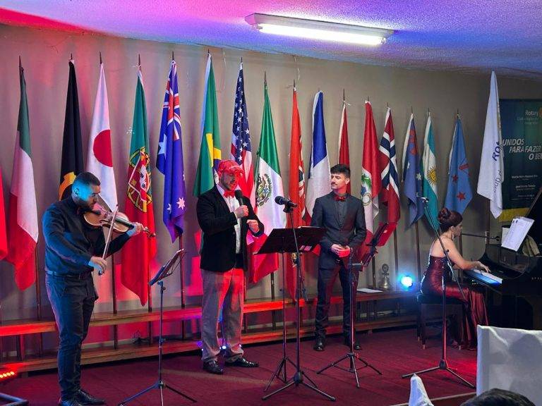 Recital de Natal no Rotary Club Barbacena - WhatsApp Image 2025 12 10 at 22.17.15