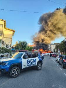 Ônibus é consumido por chamas na região do Ibiapaba, em Barbacena - WhatsApp Image 2025 12 22 at 23.08.40