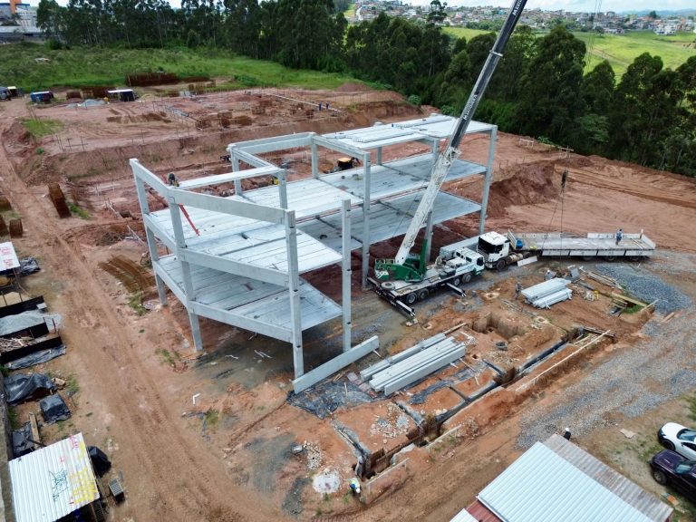 Obras do novo SESI/SENAI avançam na Rua Cruz das Almas - WhatsApp Image 2026 02 24 at 18.22.55