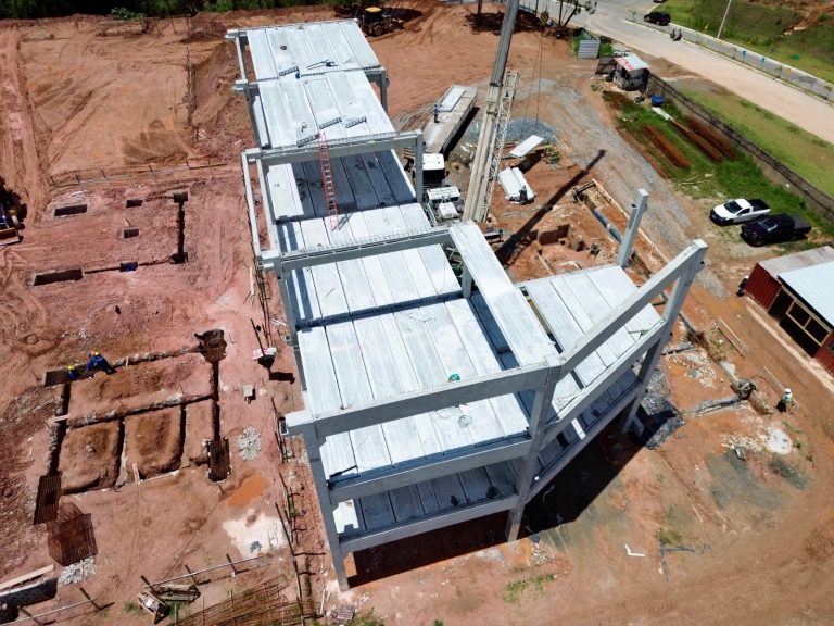 Obras do novo SESI/SENAI avançam na Rua Cruz das Almas - WhatsApp Image 2026 02 24 at 18.22.56