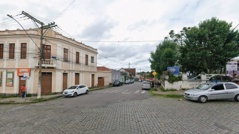 863c1acf3f2be16bb8d05e73d2f10498