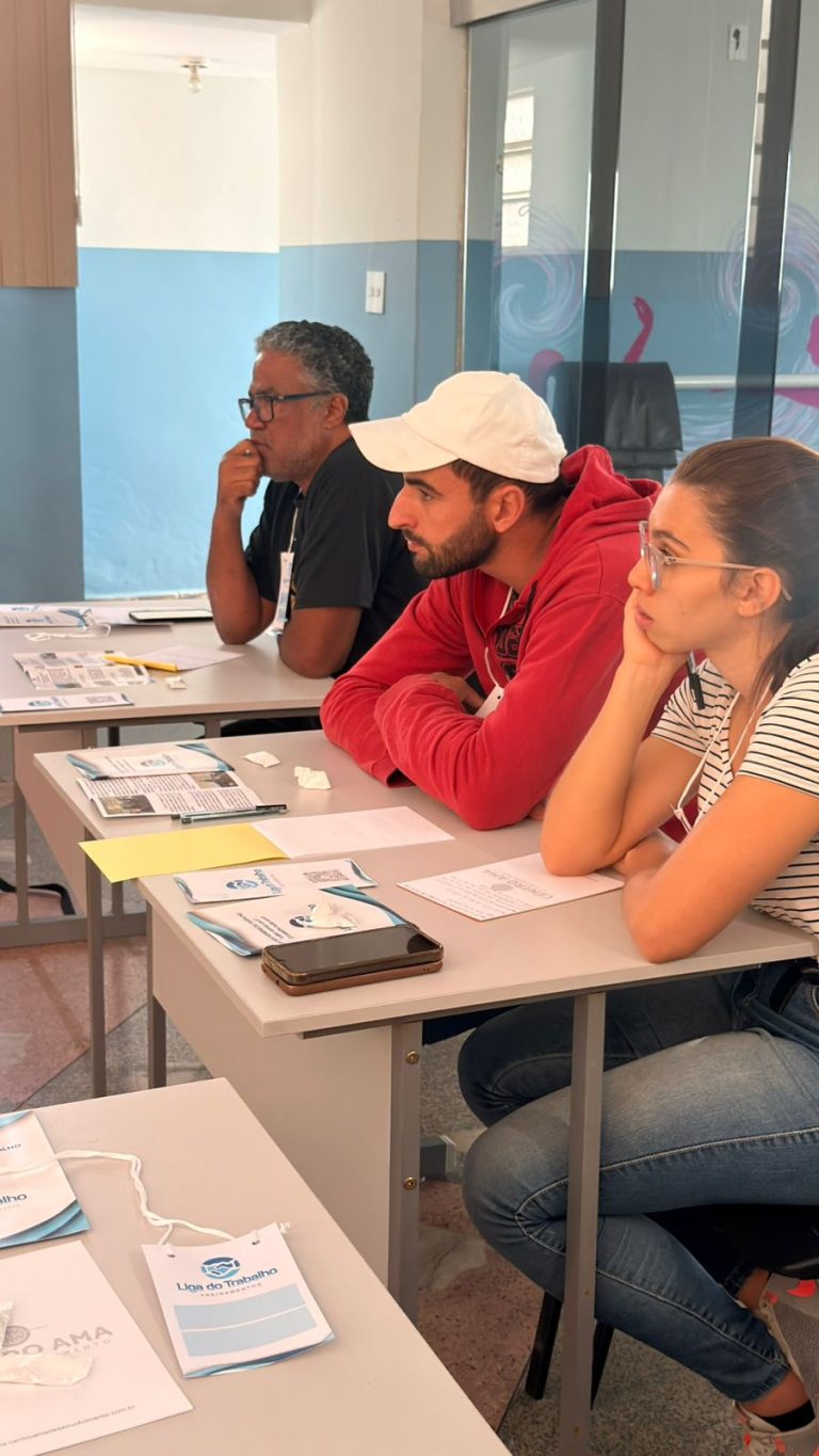 Liga Treinamentos acerta na realização do primeiro curso de apicultura - WhatsApp Image 2026 04 12 at 09.56.45 2