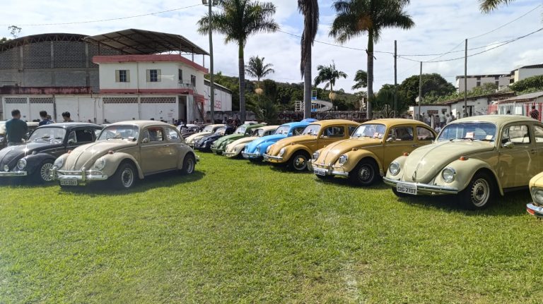 Motores, memórias e solidariedade marcam encontro de carros antigos em Dores de Campos neste domingo - WhatsApp Image 2026 05 03 at 11.24.05