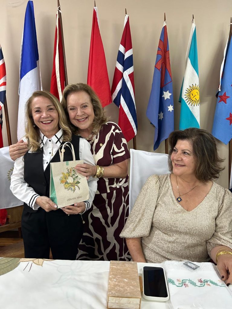 •	Rotary Club de Barbacena celebra Dia das Mães com homenagens, conquistas e anúncio de novo projeto social - WhatsApp Image 2026 05 12 at 14.54.13 1