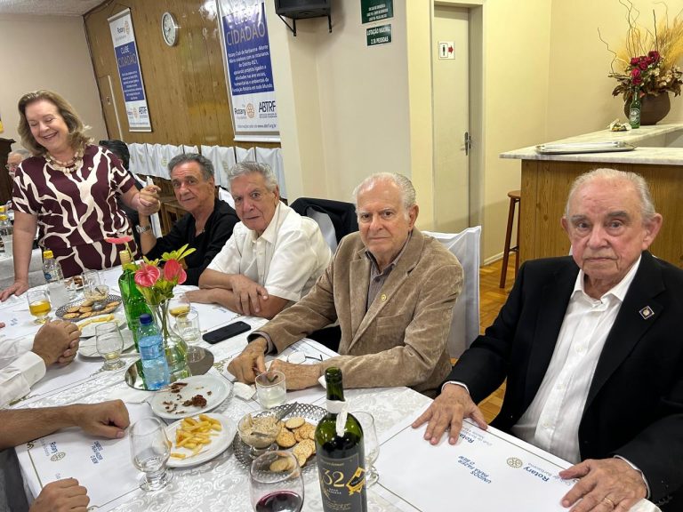 •	Rotary Club de Barbacena celebra Dia das Mães com homenagens, conquistas e anúncio de novo projeto social - WhatsApp Image 2026 05 12 at 14.54.18 1