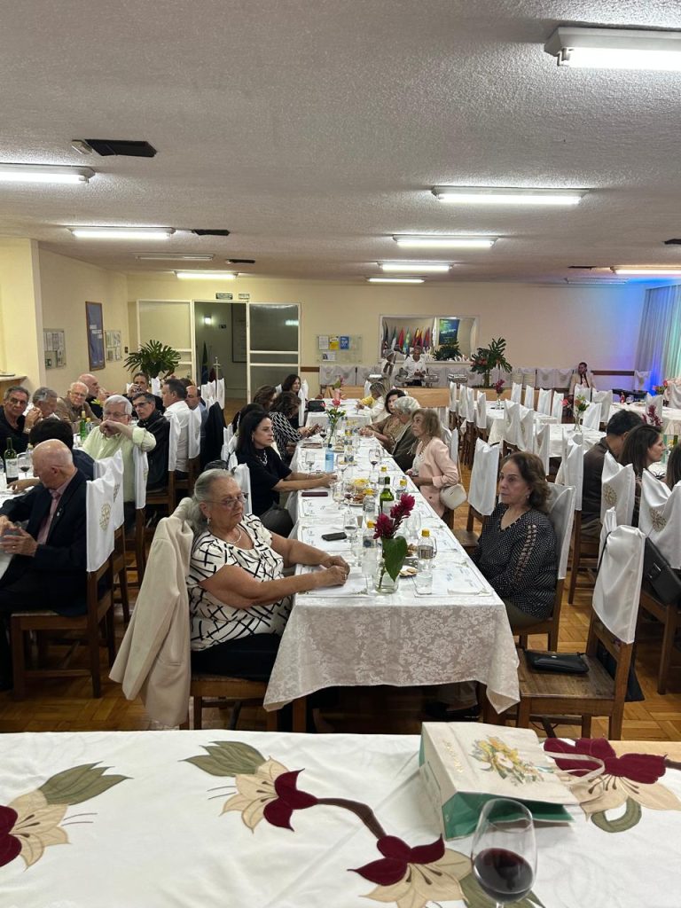 •	Rotary Club de Barbacena celebra Dia das Mães com homenagens, conquistas e anúncio de novo projeto social - WhatsApp Image 2026 05 12 at 14.54.19 3
