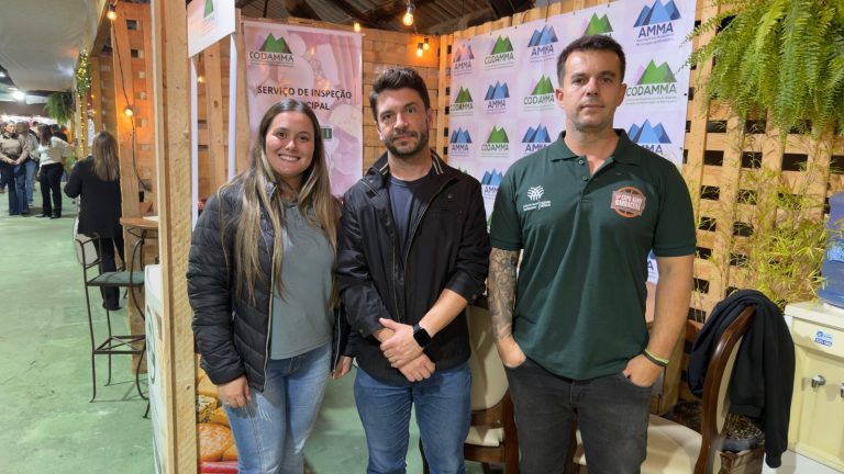 Barbacena abre a 57ª Expoagro destacando tecnologia, agronegócio e tradição - WhatsApp Image 2026 05 15 at 07.33.19 3